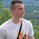 Максим, 25 лет