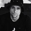Victor, 33 года
