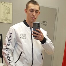 Фотография мужчины Алексей, 24 года из г. Омск
