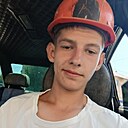 Ярослав, 18 лет