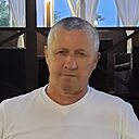 Юрий, 62 года