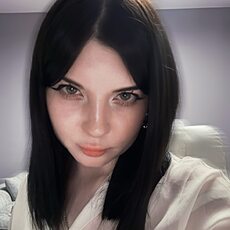 Фотография девушки Арина, 19 лет из г. Екатеринбург