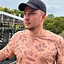 Иван, 33 года