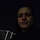 Саша, 25 лет