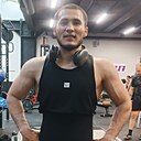 Бурхон, 30 лет
