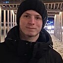 Максим, 24 года