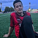Оятбек, 19 лет