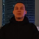 Роман, 25 лет