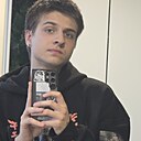 Денис, 20 лет