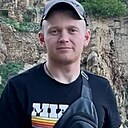 Не Задано, 33 года