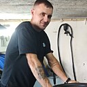 Валёк, 31 год