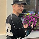 Влад, 22 года