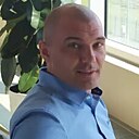 Bnv, 42 года