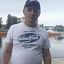 Ден, 41 год