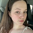 Софа, 20 лет