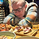 Василий, 32 года