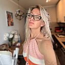 Полина, 24 года