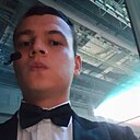 Виктор, 23 года