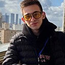 Максим, 23 года