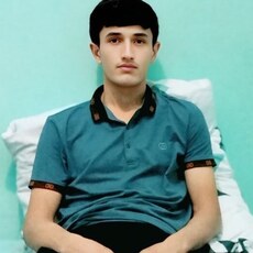 Фотография мужчины Шодмон Ортиков, 22 года из г. Екатеринбург