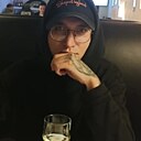 Доха, 26 лет