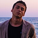 Атмир, 20 лет