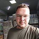 Илья, 32 года