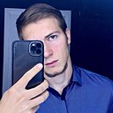 Макс, 22 года