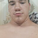 Максим Курлович, 18 лет