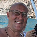 Олег, 47 лет