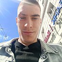 Денис, 22 года