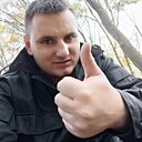 Nazik, 34 года