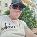 Роман, 44 года