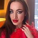 Вика, 23 года