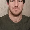 London, 32 года