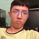 Умид, 24 года