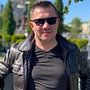 Mikhail, 42 года