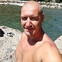 Максим, 42 года