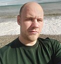 Владислав, 26 лет