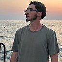 Эдуард, 24 года