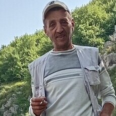 Фотография мужчины Джоник, 61 год из г. Ахалкалаки