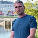 Артур, 42 года