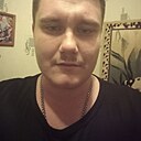 Максим, 22 года