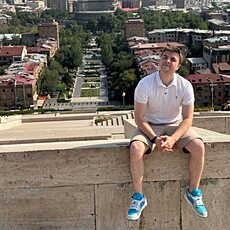 Фотография мужчины Aleksandr, 21 год из г. Ереван