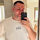 Артём, 23 года