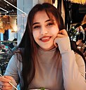 Айсу, 20 лет