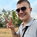 Денис, 21 год