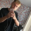 Роман, 24 года