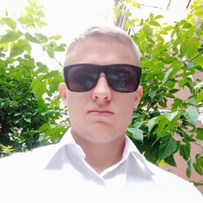 Фотография мужчины Вадик, 25 лет из г. Королев