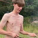 Саня, 20 лет